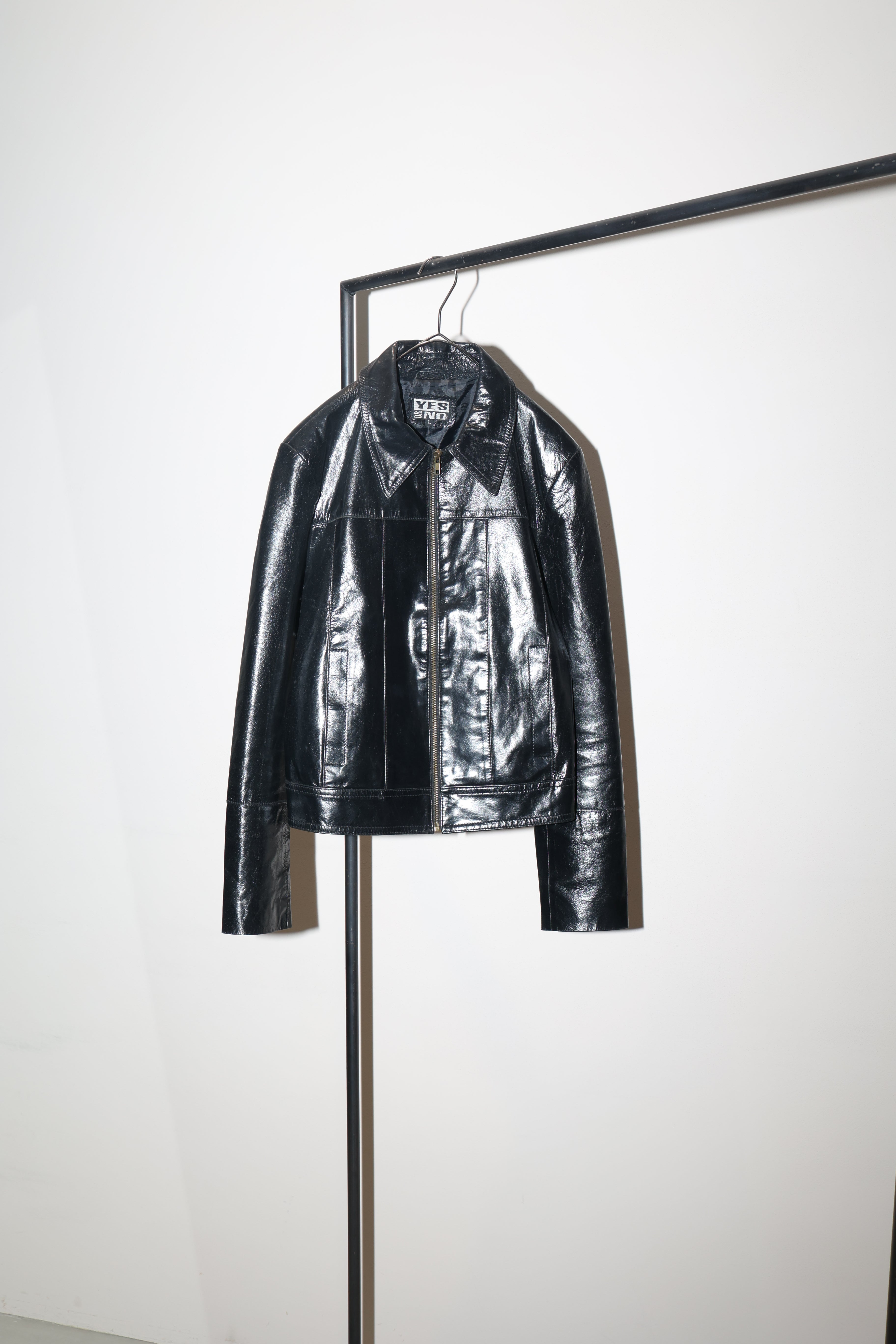 90-00's leather zip-up jacket