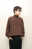 00's European label - cashmere turtle neck knit sweater in brown
