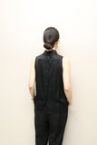 90’s US label - silk sleeveless hi-neck top with beads decoration