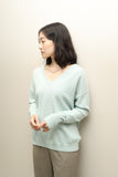 00s European label - cashmere v-neck knit