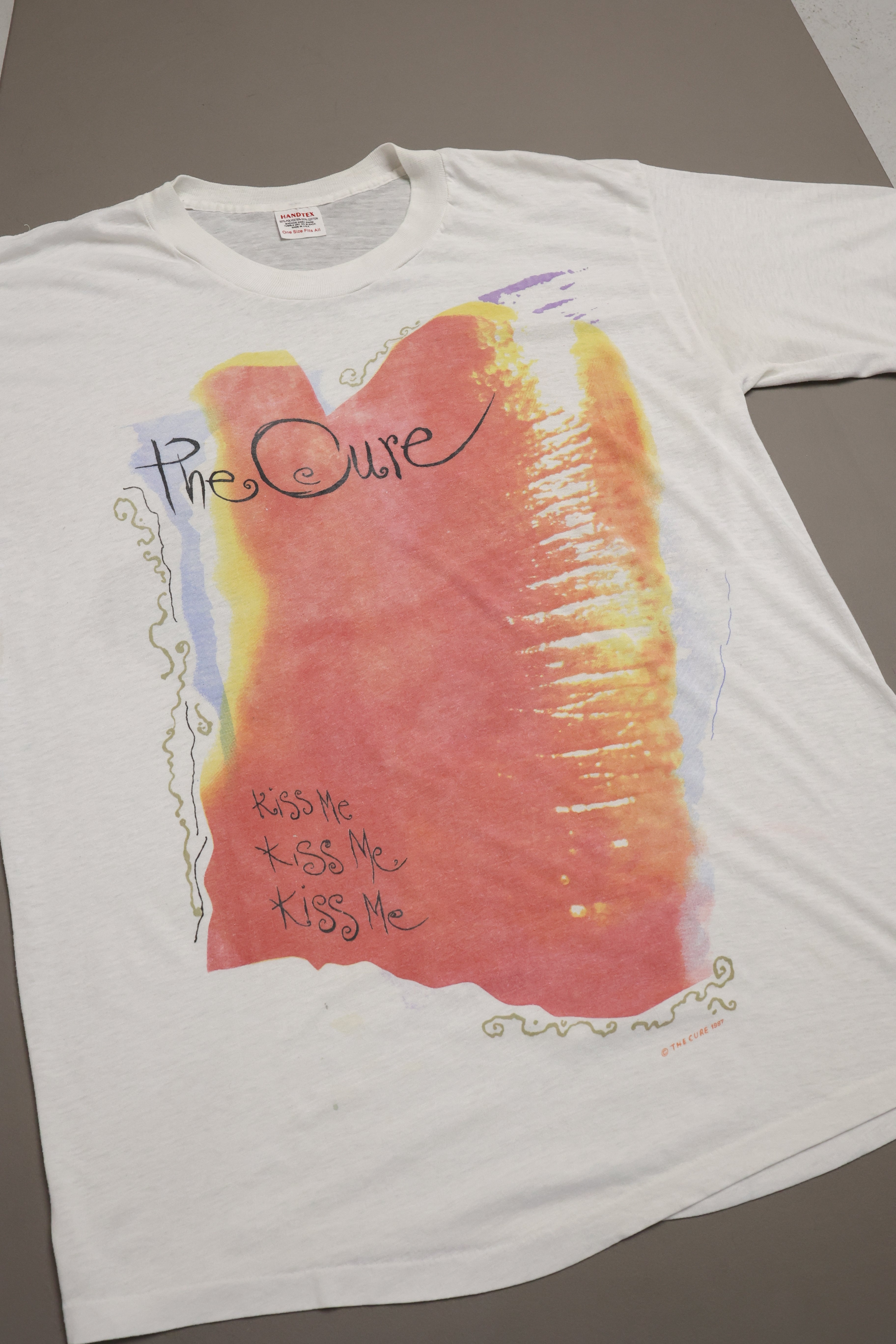 the CURE kissing tour t-shirt – temporary-tokyo