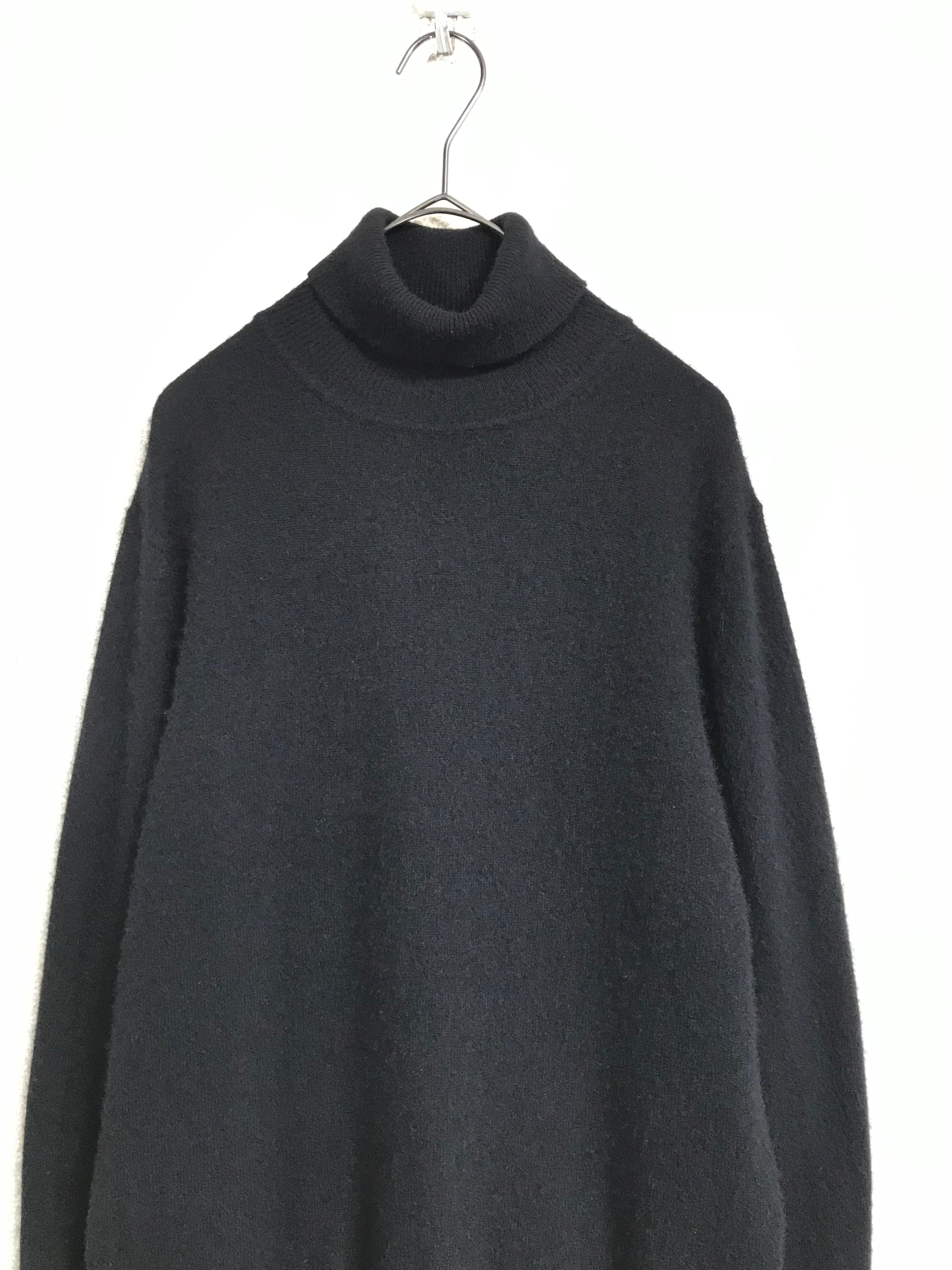 cashmere turtle-neck knit sweater