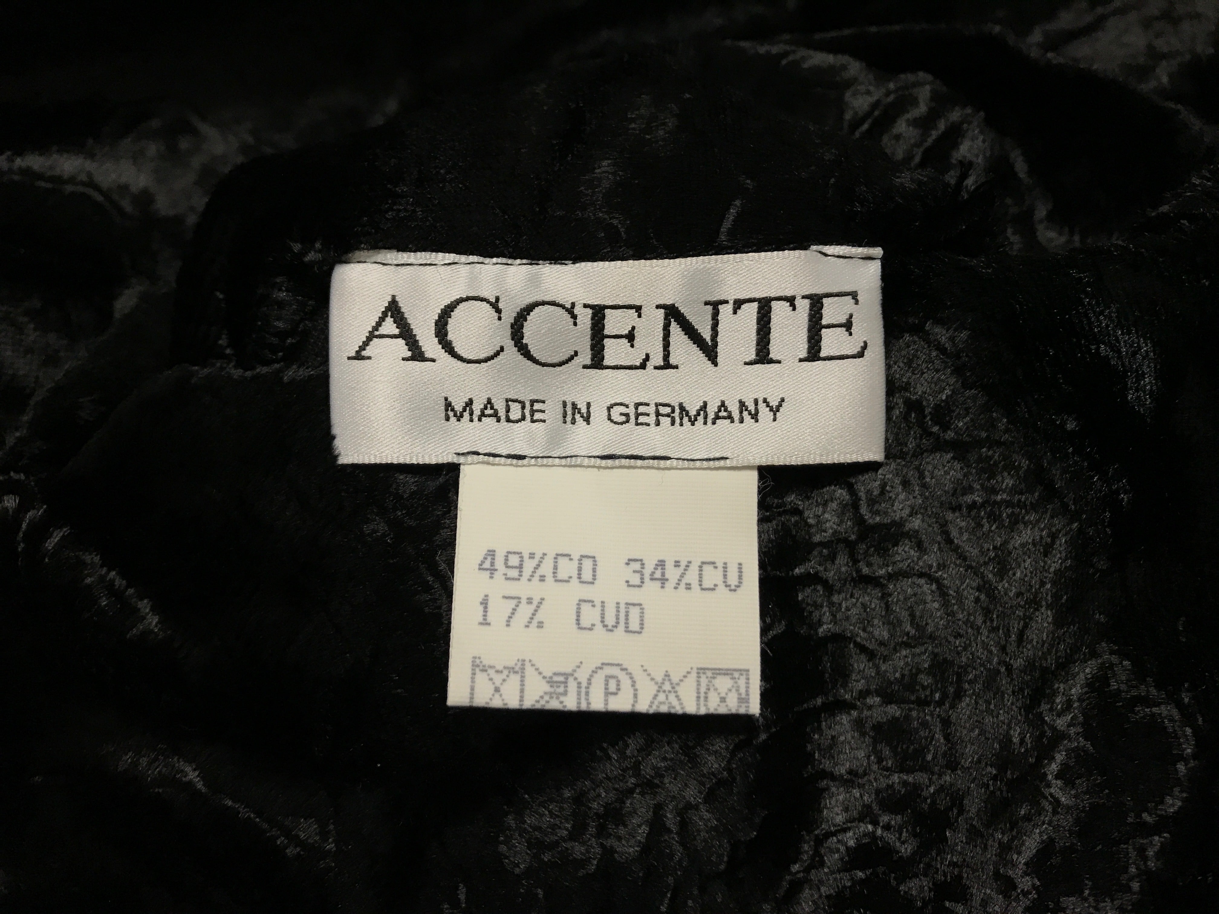 German label faux-fur shawl collar deformed jacket