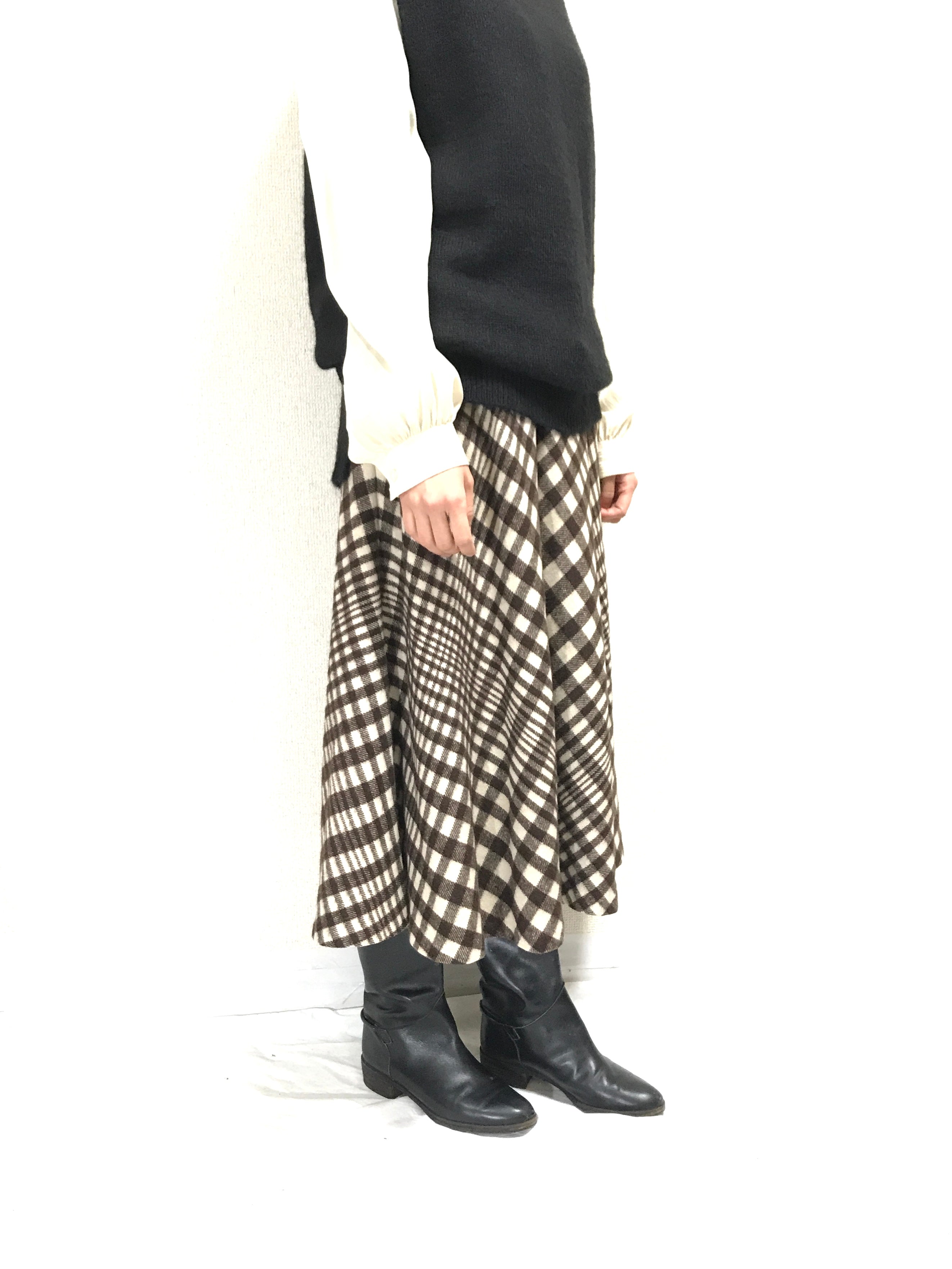 80’s French label wool pattern flare skirt