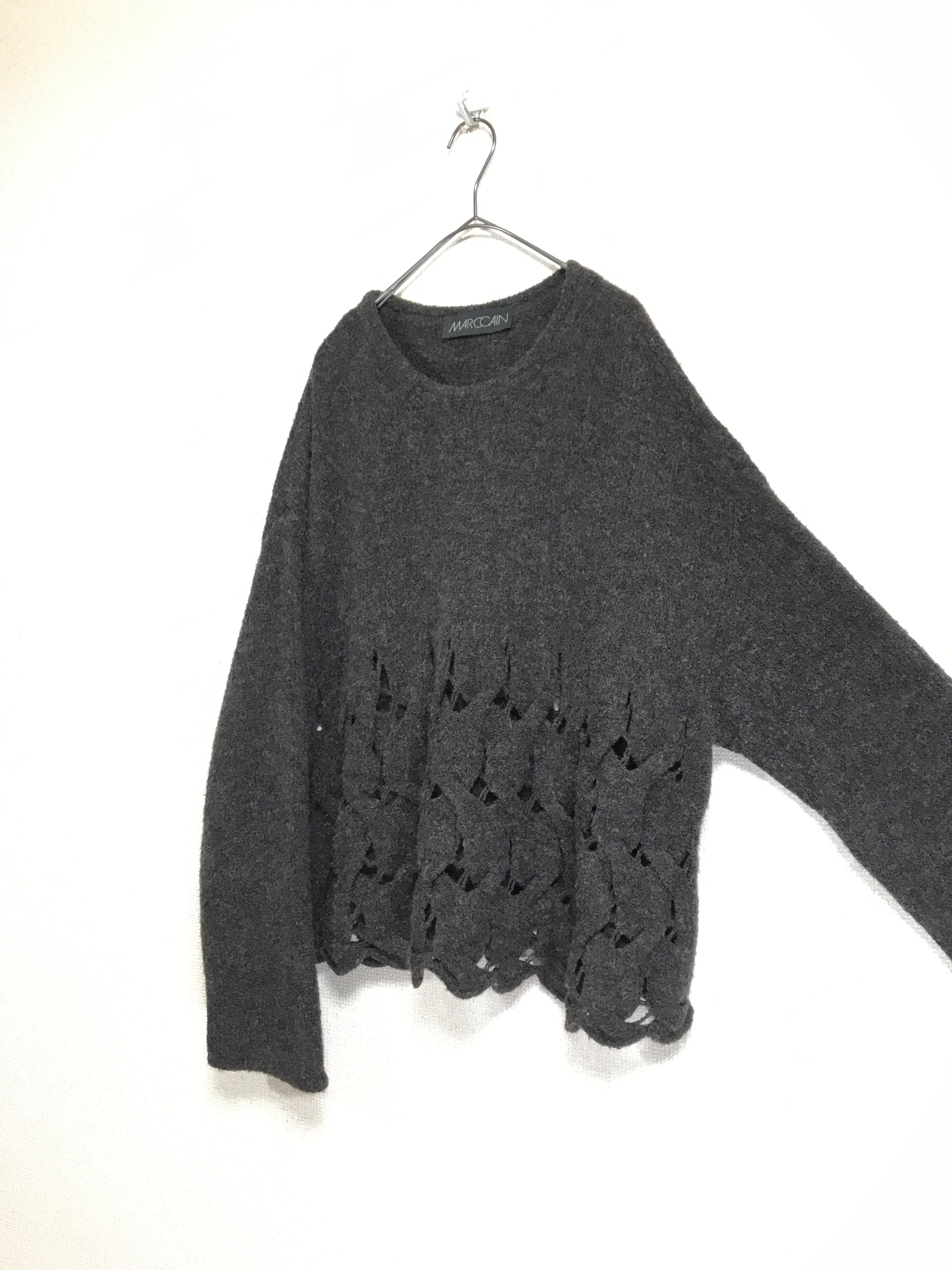 "MARC CAIN" wool knit sweater with punching decoration